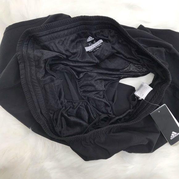 🌸2 for $30🌸 Adidas Running Shorts - Picture 3 of 3